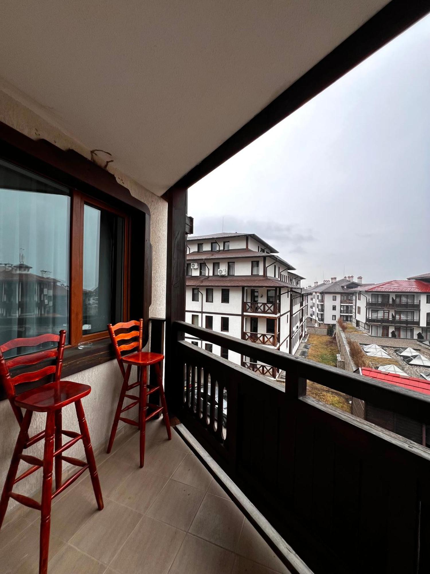 Dimitri Apartament Emerald , Near Gondola Banszko Kültér fotó