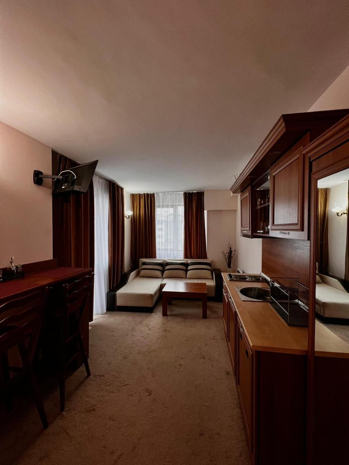 Dimitri Apartament Emerald , Near Gondola Banszko Kültér fotó